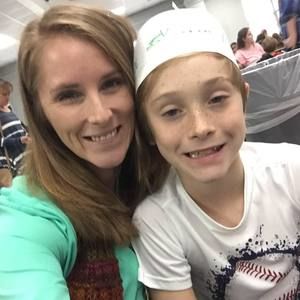 Meet your Posher, Jennifer